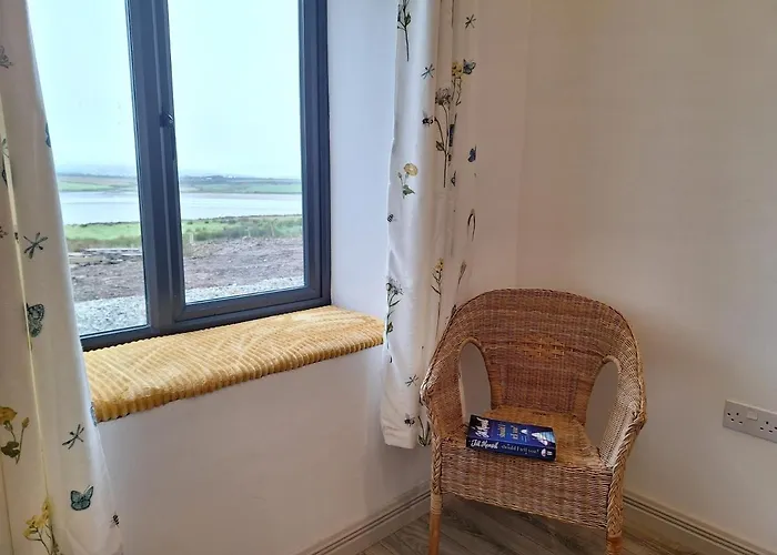 Teach Aindi بيت للعطل